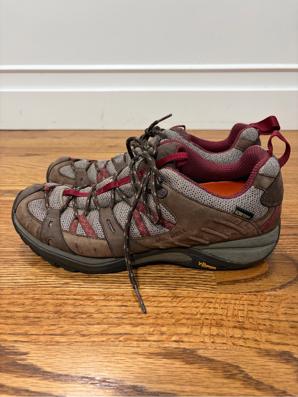 Merrell Siren Sport Low-Cut Trail Sneakers (10)